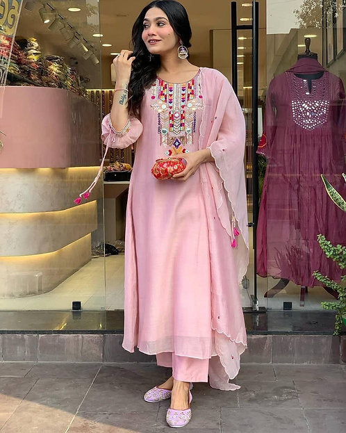 Diera Dhamaka Cotton Silk Baby Pink Embroidered Indian Suit