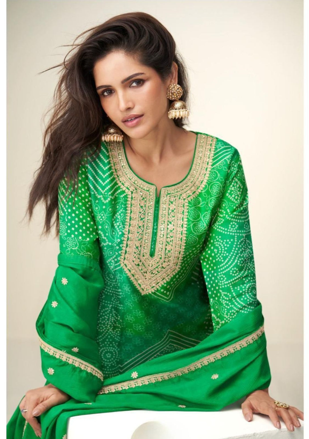 buy affordable green bandhani suit online in dubai 