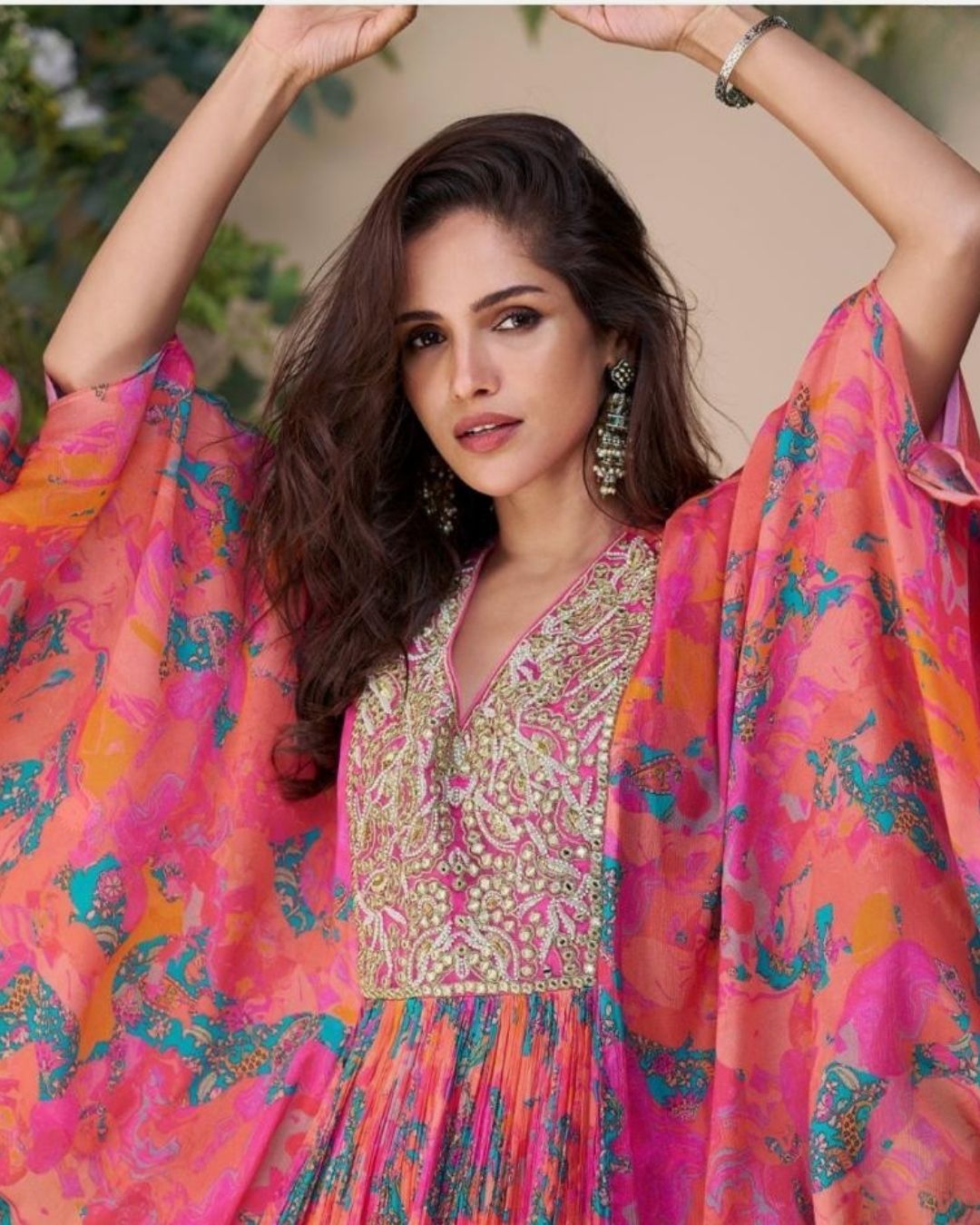 buy latest indo western dresses online in dubai with fast delivery